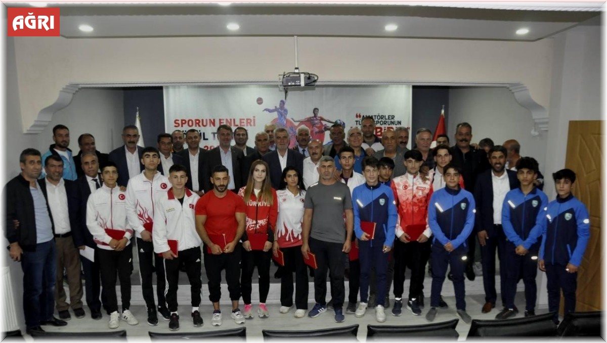 Ağrı'da Amatör Spor Haftası kapanış töreni yapıldı
