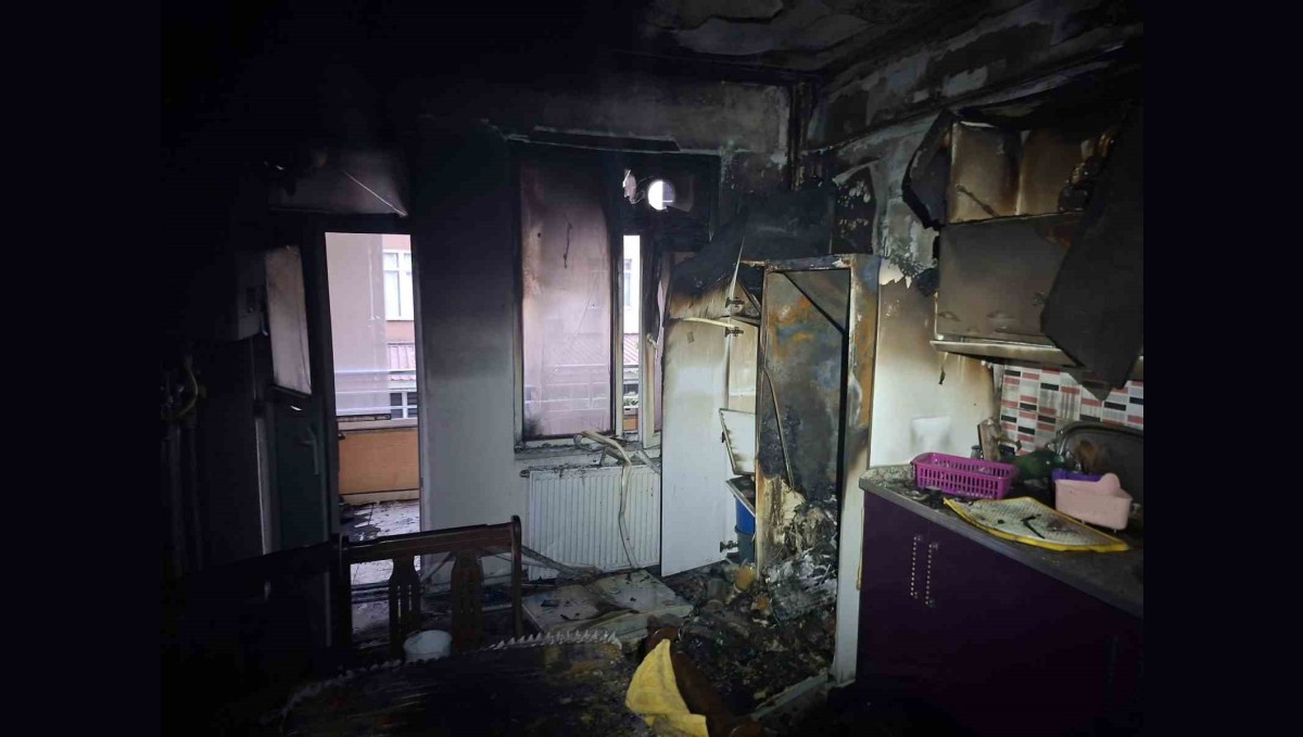 Ağrı'da binadaki patlama paniğe neden oldu