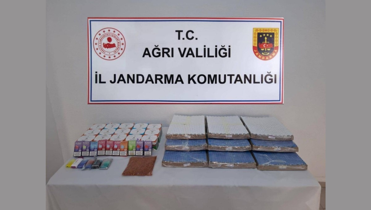 Ağrı'da binlerce kaçak botoks ve vücut geliştirme ilacı ele geçirildi