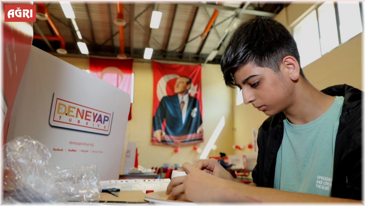 Ağrı'da DENEYAP Teknoloji Atölyeleri sınavı heyecanla gerçekleştirildi