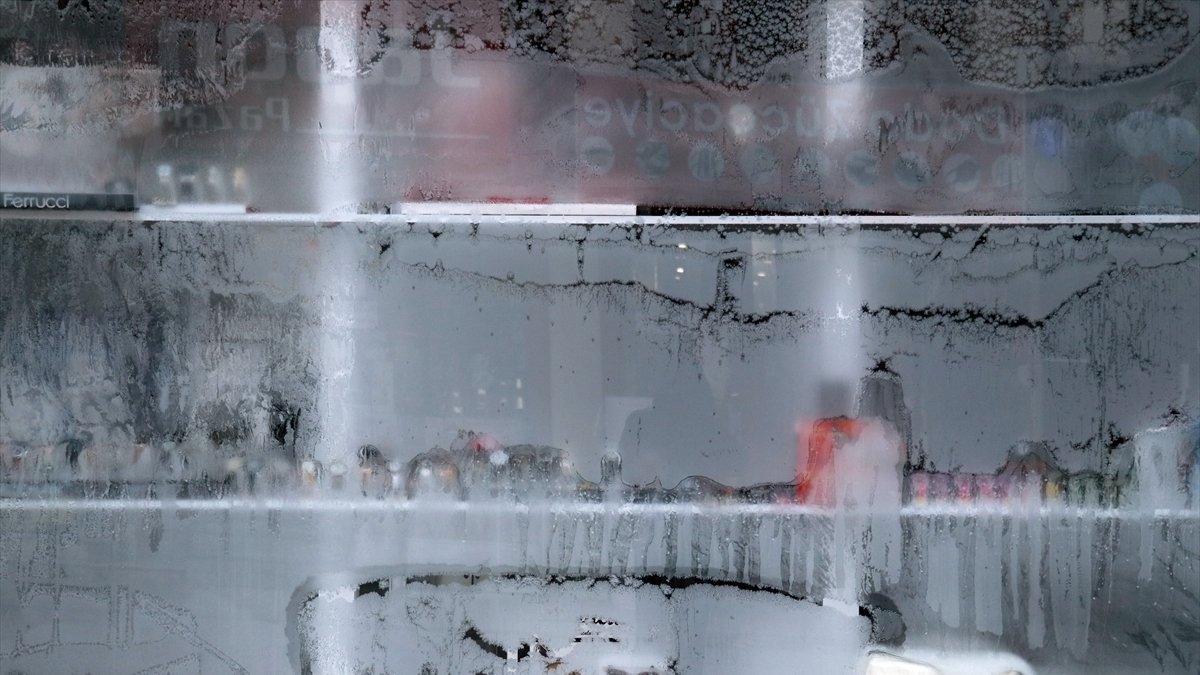 Ağrı'da dondurucu soğuklar etkisini sürdürüyor