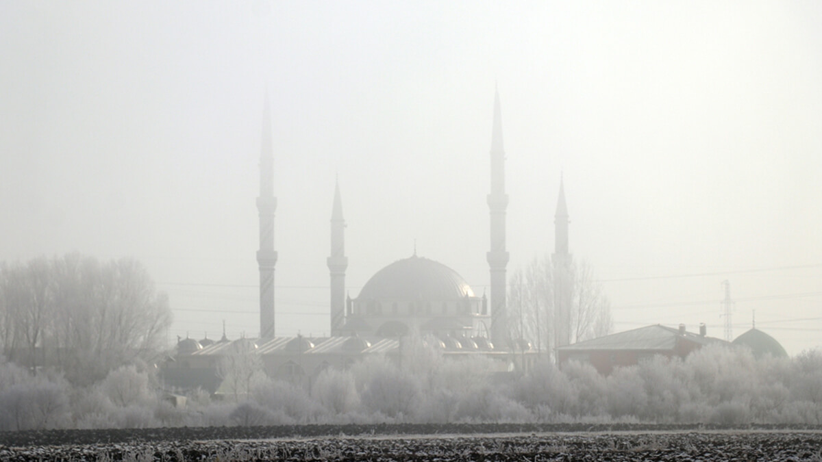 Ağrı'da dün ulaşıma kapanan 328 köy yolu ulaşıma açıldı