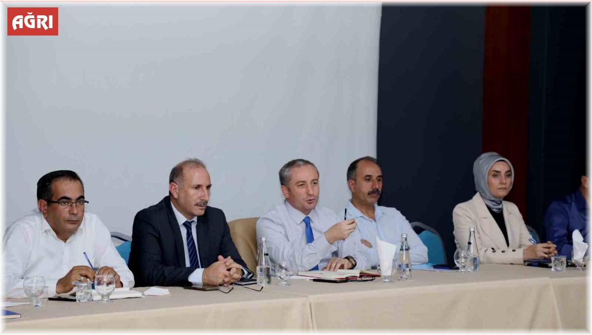 Ağrı'da "Eğitim Öğretim Değerlendirme Toplantısı" düzenlendi