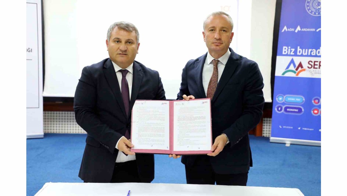 Ağrı'da "Eğitimde Yapay Zekâ Uygulamaları" projesi için imzalar atıldı