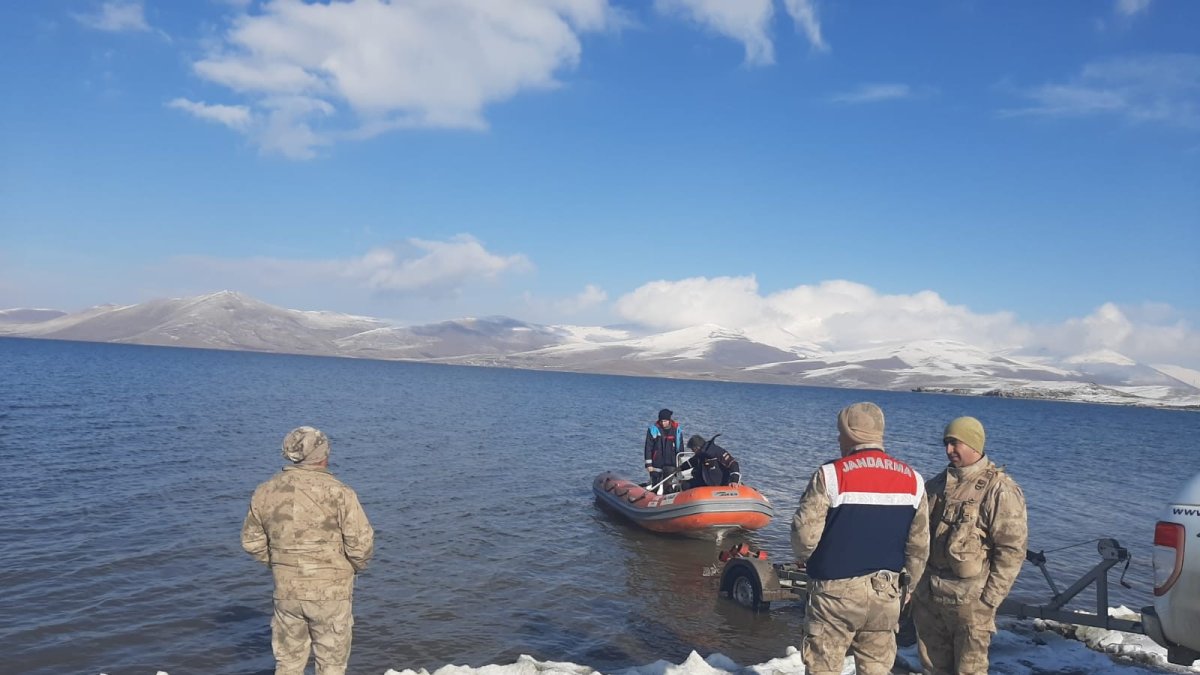 Ağrı'da ekipler kaçak avcılıkla mücadele ediyor