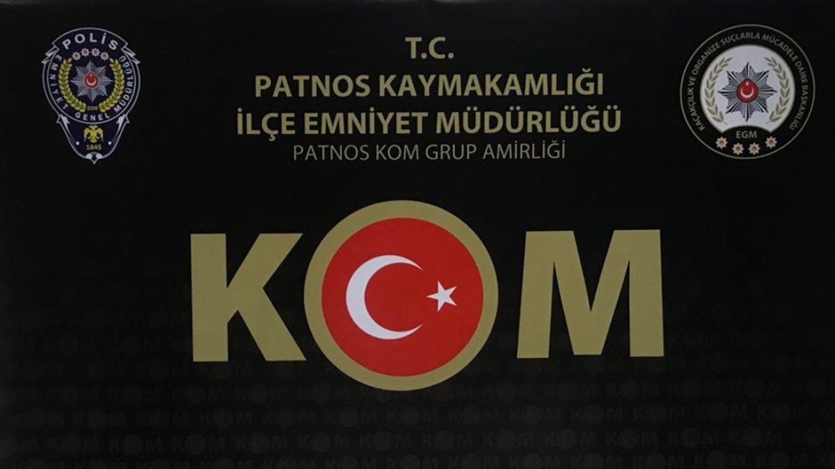 Ağrı'da gümrük kaçağı 30 cep telefonu ele geçirildi