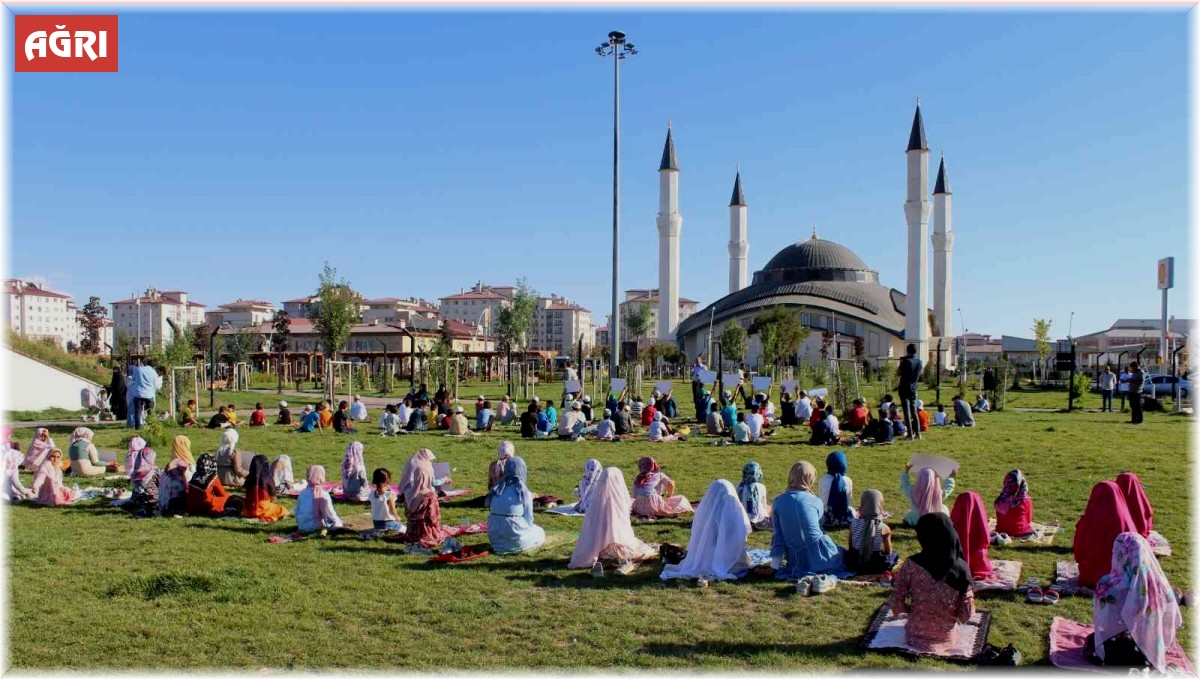 Ağrı'da "Hayat Namaz ile Güzeldir" etkinliği