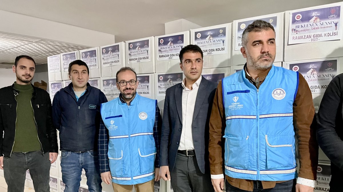 Ağrı'da hayırseverlerin yardımları ihtiyaç sahipleriyle buluşuyor