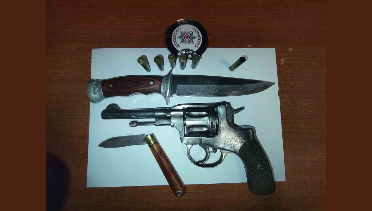 Ağrı'da Husumetli Kardeşler Arasında Kavga: 2 Kişi Yaralandı