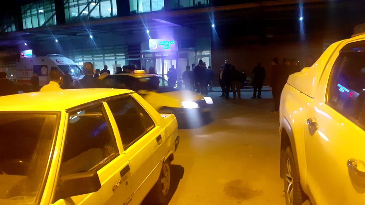 Ağrı'da iki aile arasında çıkan silahlı kavgada 1 kişi öldü