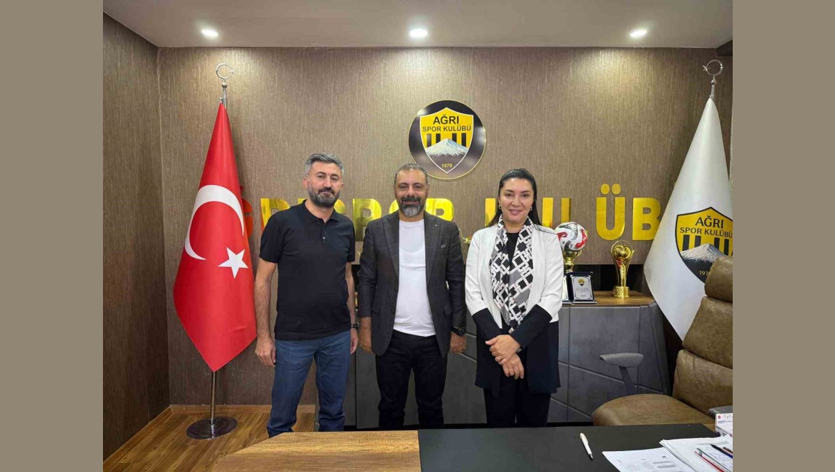 Ağrı'da İlhami Yıldız ve Ruken Kilerci'den Ağrı Spor Başkanı Ufuk Balki'ye Ziyaret