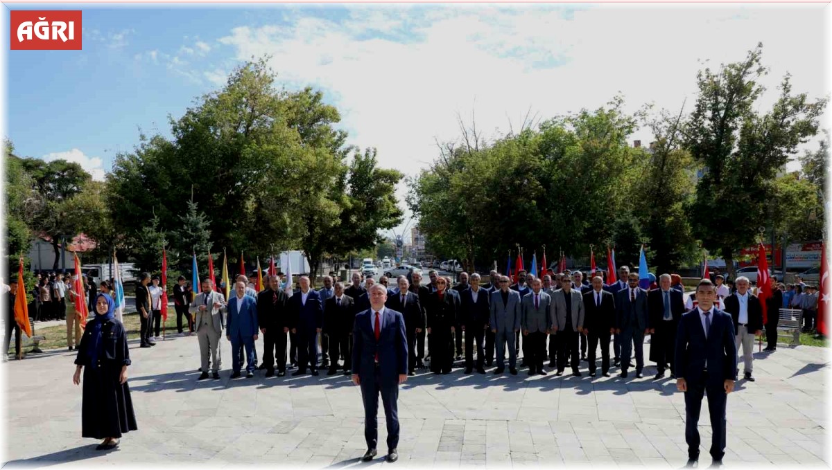 Ağrı'da İlköğretim Haftası kutlanıyor