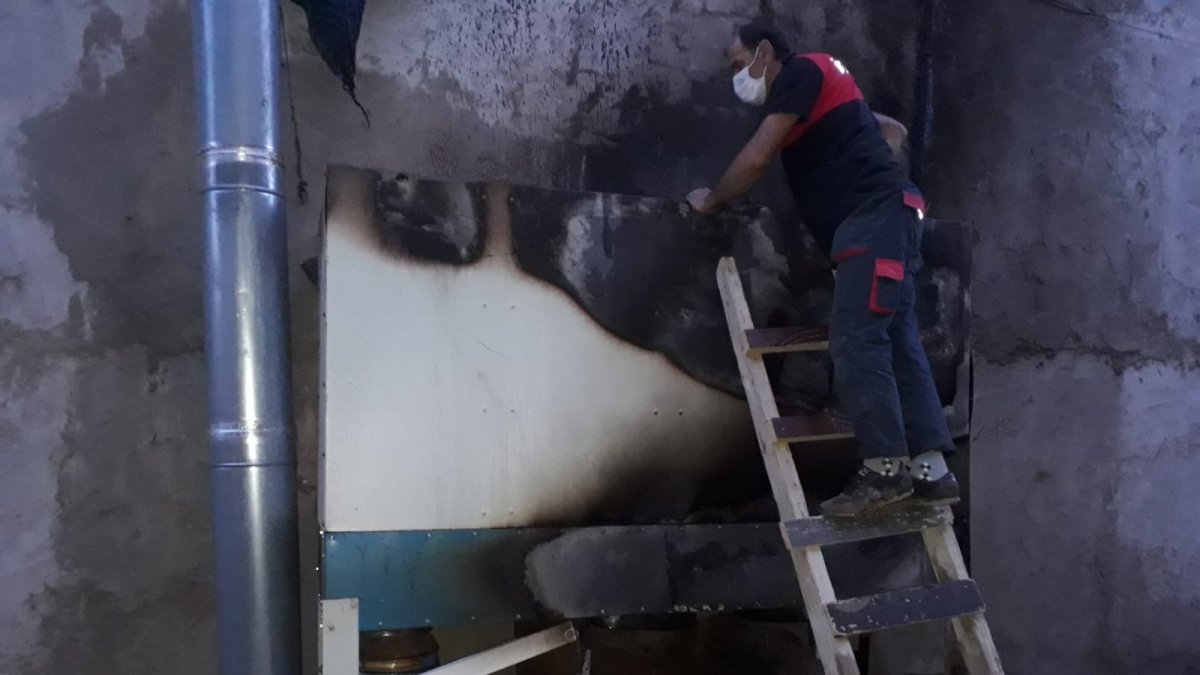 Ağrı'da iş yeri yangını