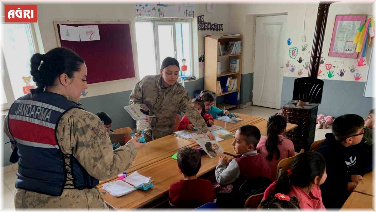 Ağrı'da jandarmadan 'mahremiyet' eğitimi