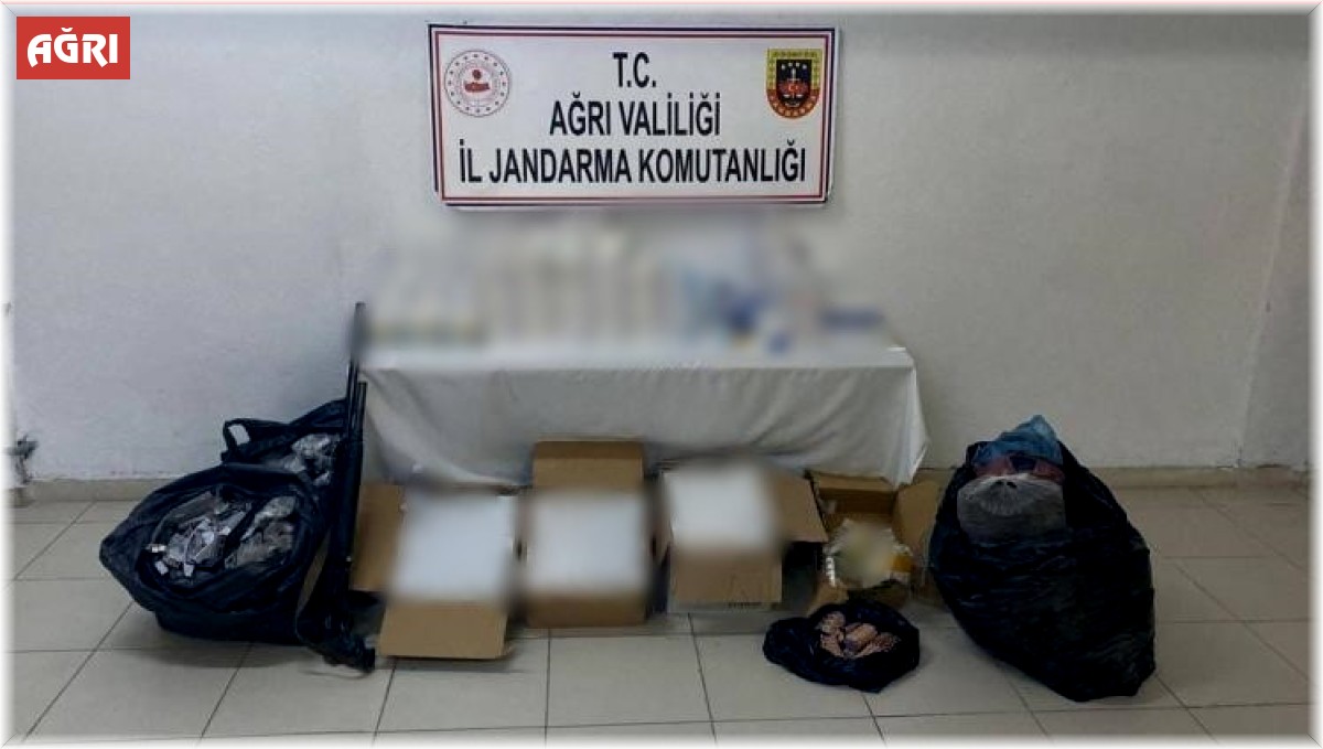 Ağrı'da kaçakçılık operasyonu: 2 gözaltı