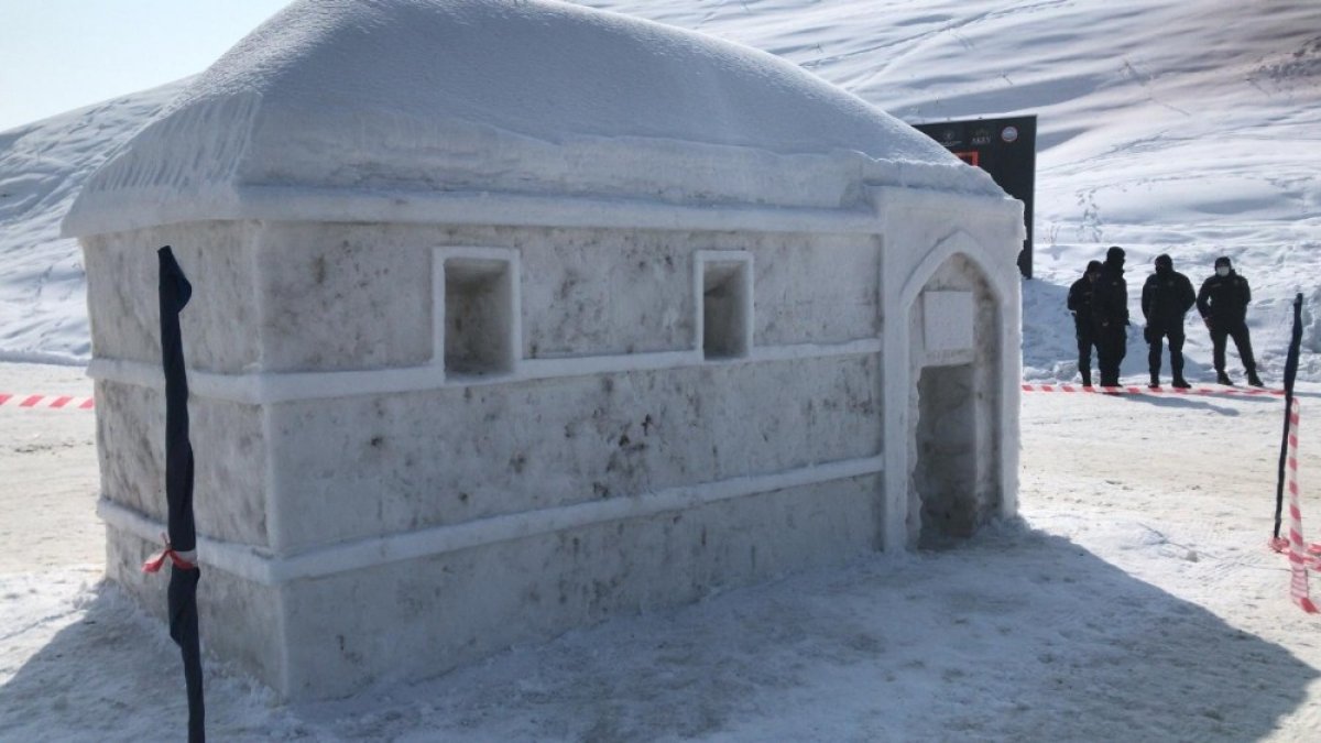 Ağrı'da 'Kar ve Buz Festivali' başladı