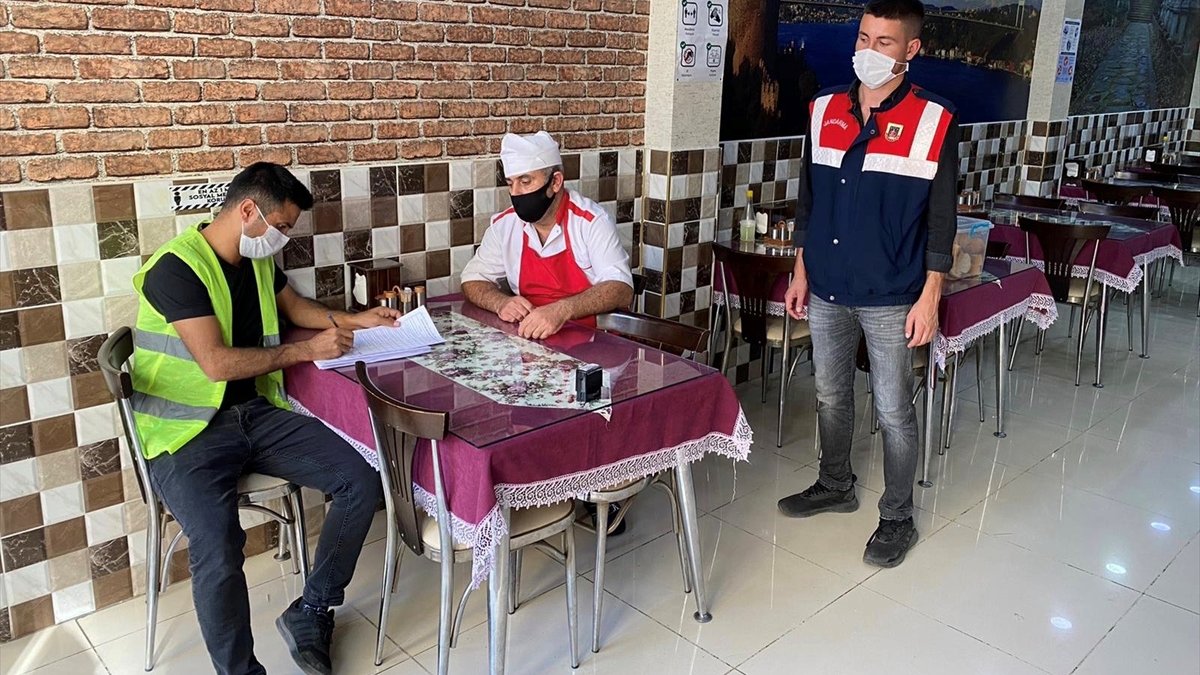 Ağrı'da karantina kuralını ihlal eden 3 kişiye para cezası