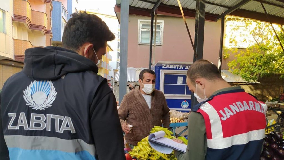 Ağrı'da koronavirüs karantinasına uymayan 3 kişiye para cezası