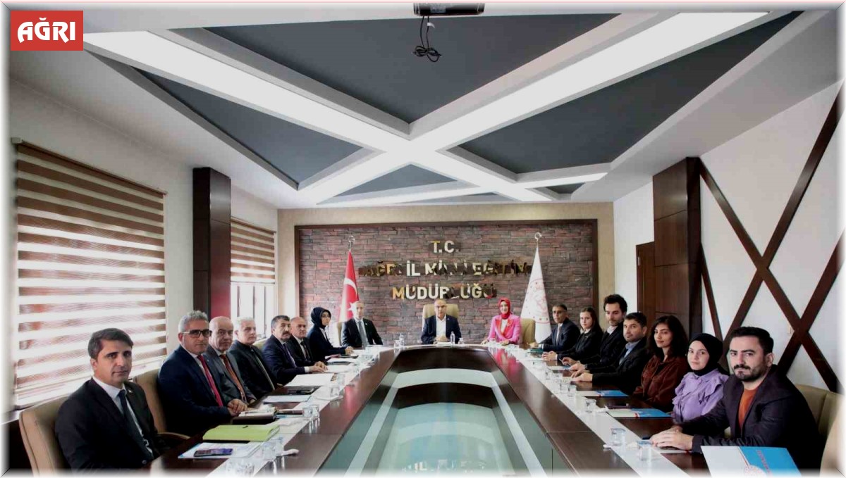 Ağrı'da "Okulum Beni Bekler" projesiyle eğitime devam eden öğrenci sayısı artıyor