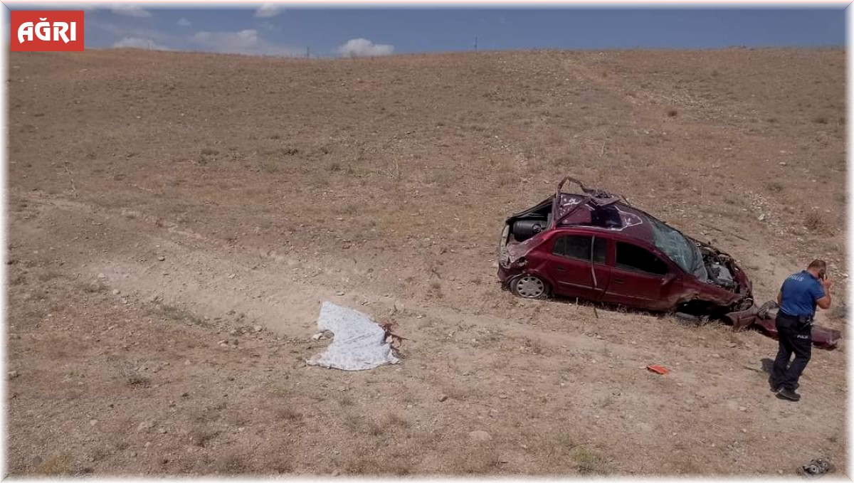 Ağrı'da otomobil takla attı: 1 ölü