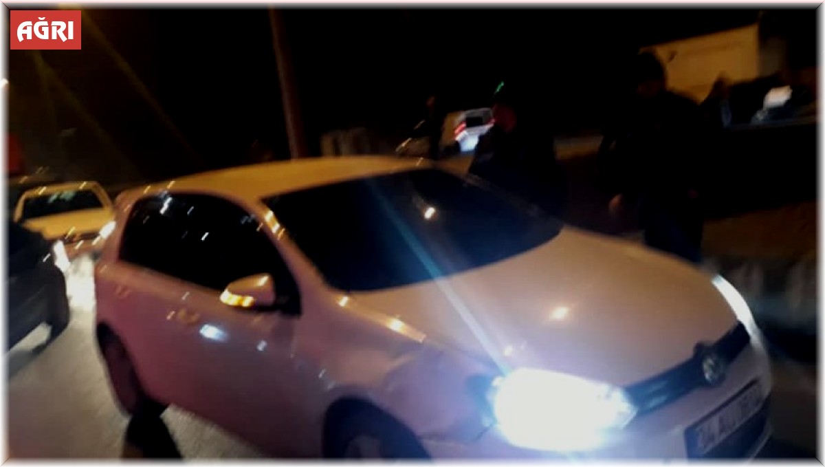 Ağrı'da otomobilin çarptığı kadın yaralandı