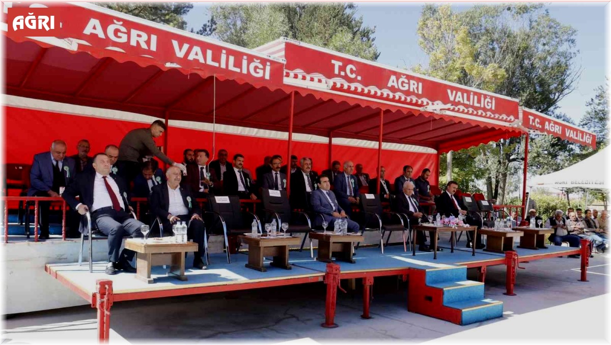 Ağrı'da pancar alım töreni düzenlendi