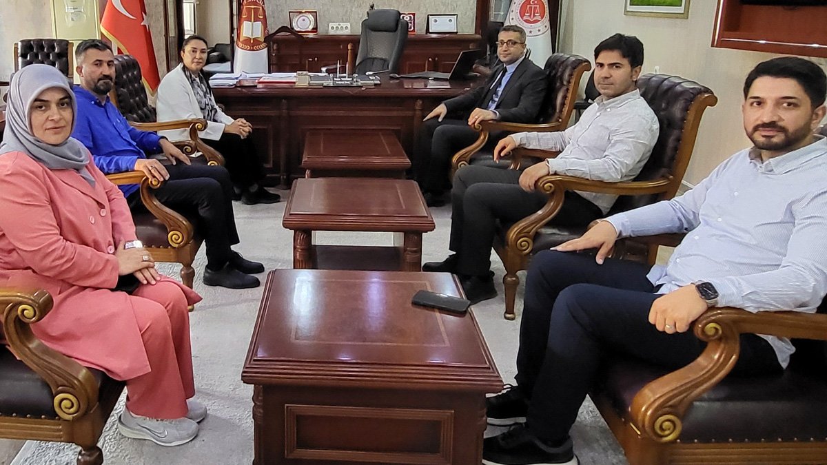 Ağrı'da Ruken Kilerci ve İlhami Yıldız'dan Başsavcı 'İbrahim Yusufoğlu'na Ziyaret