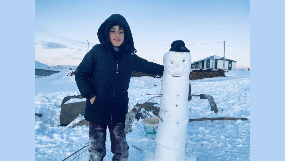 Ağrı'da soğuk hava etkisini sürdürüyor