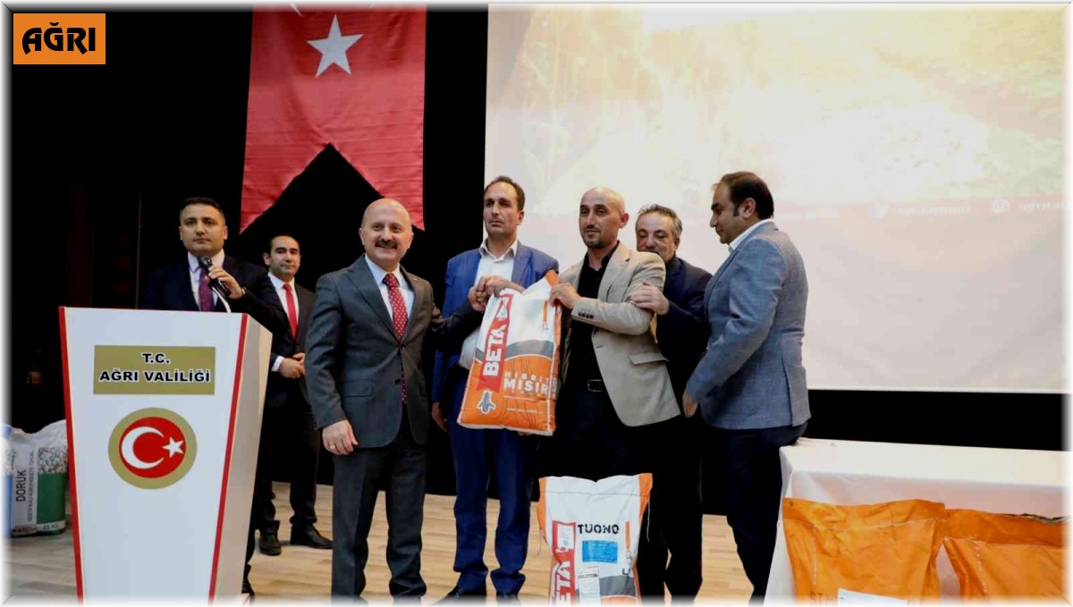 Ağrı'da Sözleşmeli Tarım Lansmanı ve Tohum Dağıtım Töreni düzenlendi