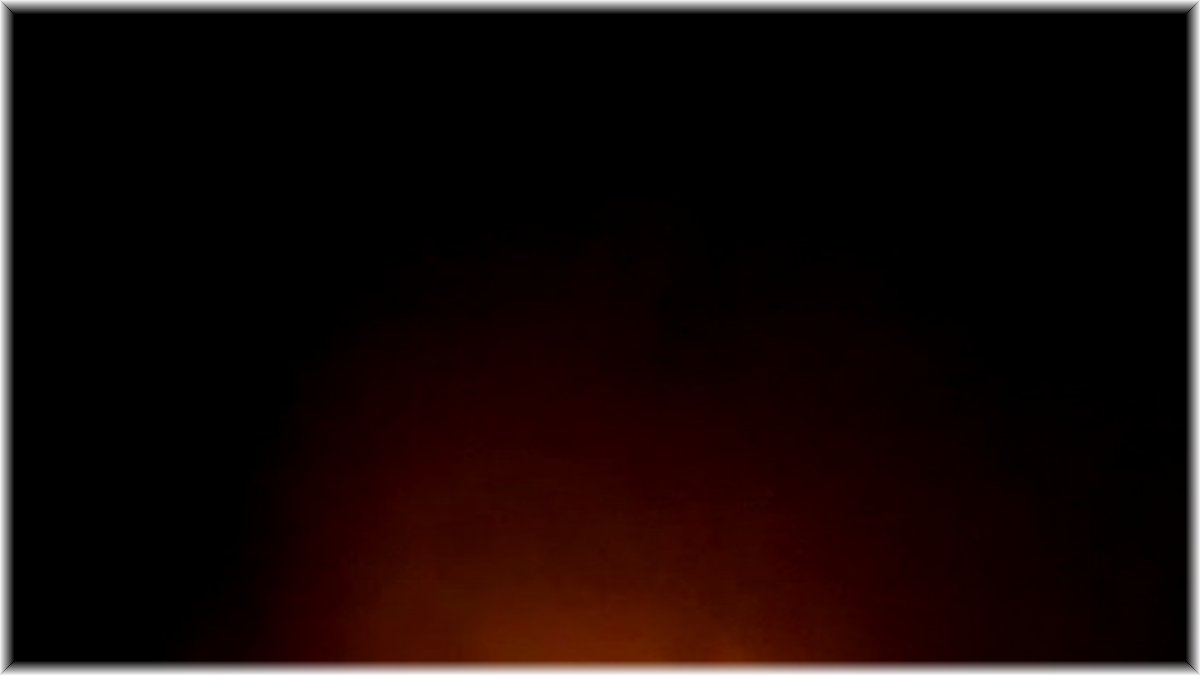 Ağrı'da tezek yığınlarında çıkan yangın paniğe neden oldu