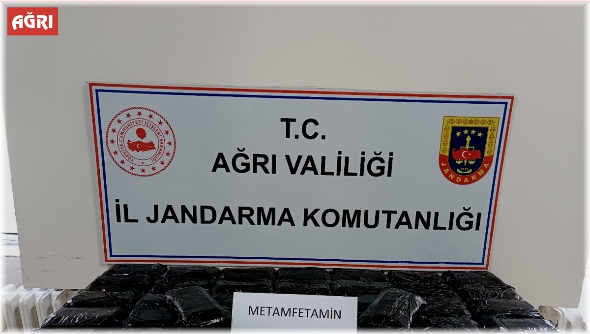 Ağrı'da Uyuşturucu İle Mücadele: 43 Kilo Metamfetamin Ele Geçirildi
