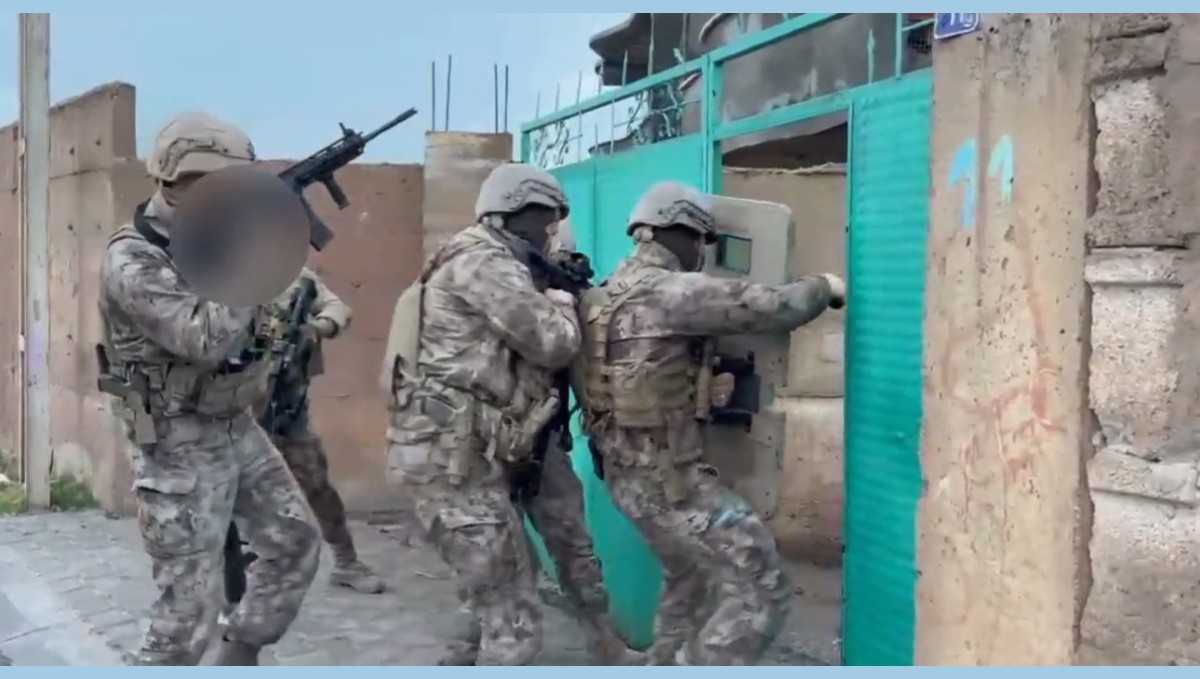 Ağrı'da uyuşturucu operasyonu: 7 sokak satıcısı tutuklandı