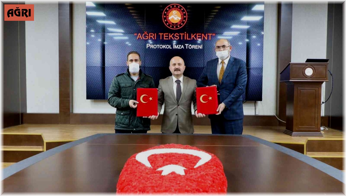 Ağrı'da yeni tekstil yatırımı için imzalar atıldı