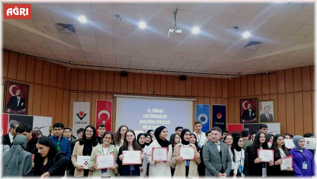 Ağrı'dan 2 proje Türkiye finaline yükseldi