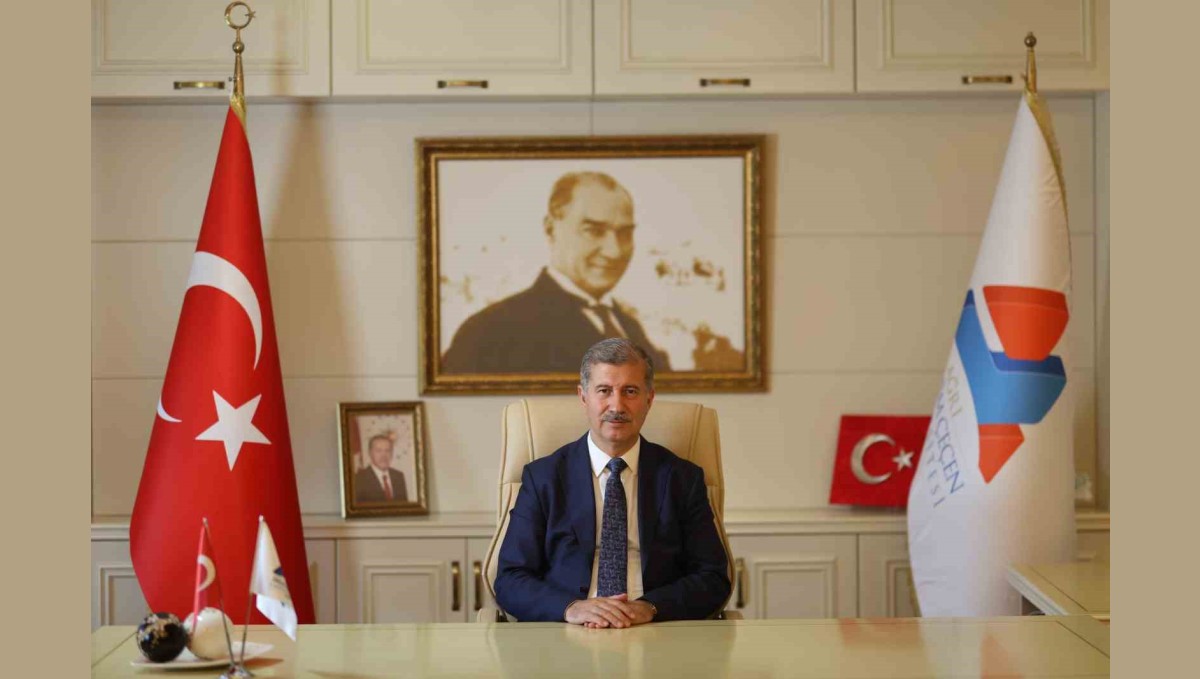 Ağrı Eğitim ve Araştırma Hastanesinde Dr. Harun Bayram'a Yumruklu Saldırı: Şüpheli Gözaltında