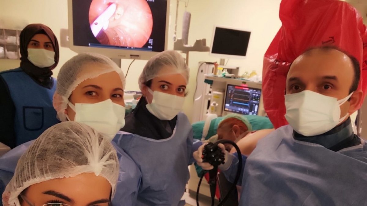Ağrı Eğitim ve Araştırma Hastanesi’nde ilk kez ERCP yapıldı, hasta sağlığına kavuştu