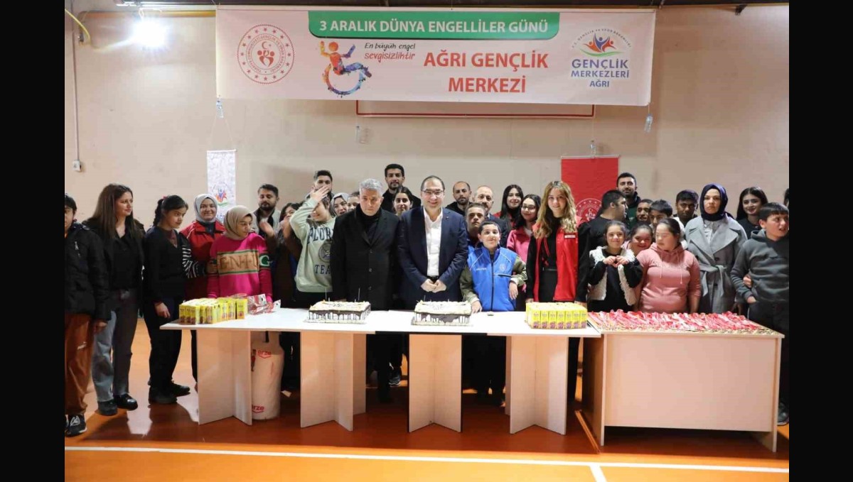 Ağrı Gençlik Merkezi'nden anlamlı buluşma