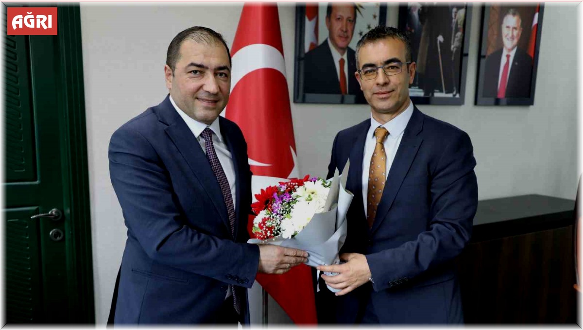 Ağrı Gençlik ve Spor İl Müdürlüğü'nde devir teslim: Görev Ahmet Çelebi'ye geçti