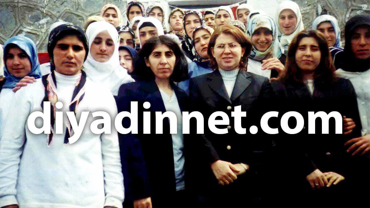 Ağrı Hamur Kaymakamı Yasemin Çetinkaya, Köylerdeki Kadınların Dert Ortağı Oldu