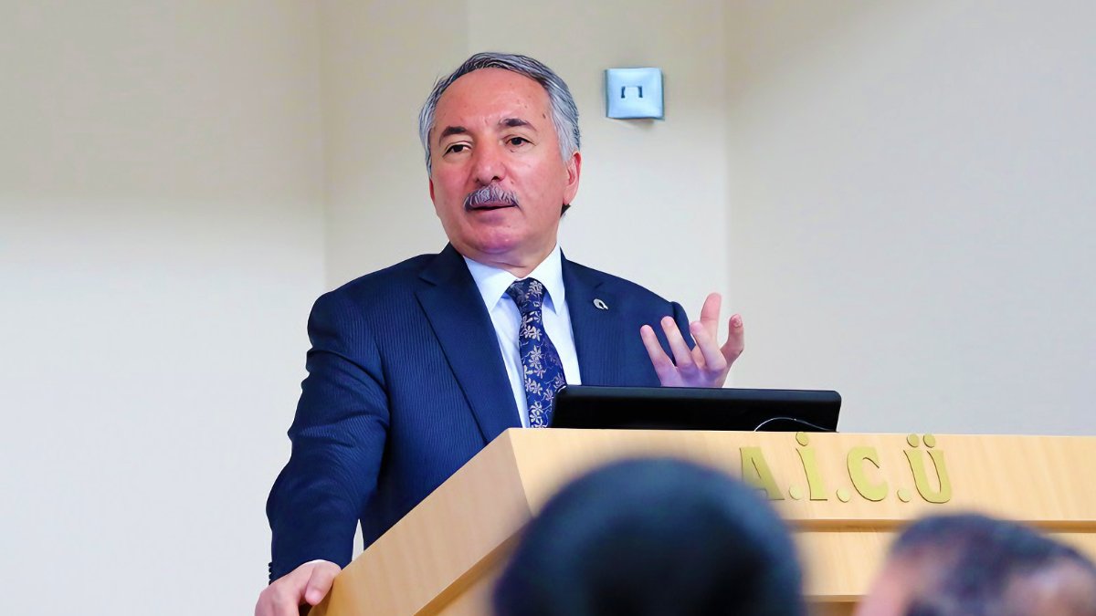 Ağrı İbrahim Çeçen Üniversitesi'nde Memnuniyet Anketi Değerlendirme Toplantısı Yapıldı