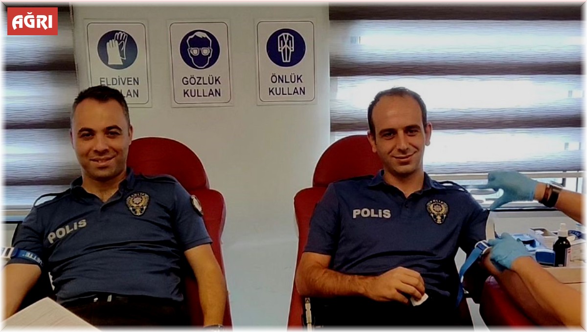 Ağrı İl Emniyet Müdürlüğü'nden Kızılay'a kan bağışı