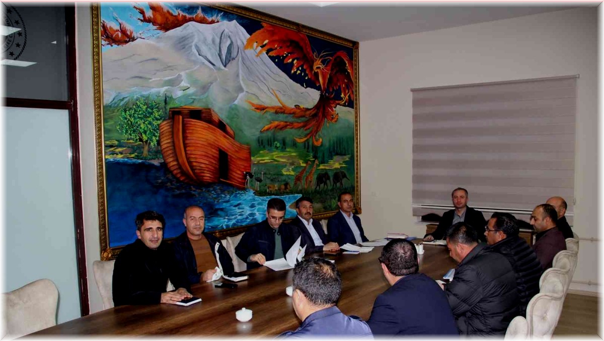 Ağrı Milli Eğitim Müdürü Kökrek, ilçe milli eğitim müdürleri ile bir araya geldi