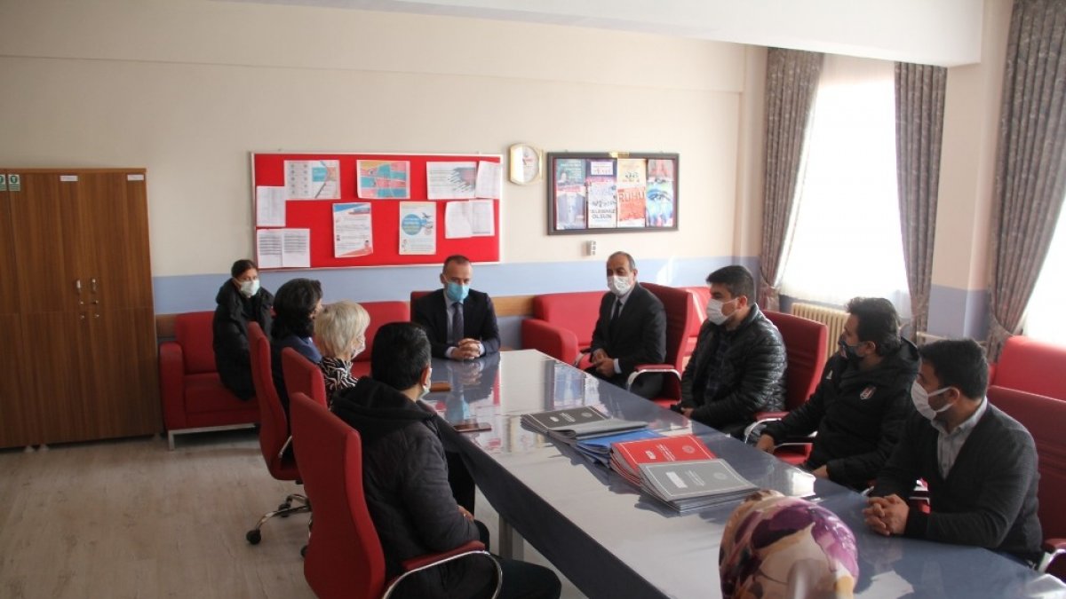 Ağrı Milli Eğitim Müdürü Tekin’den Patnos’ta dikkat çeken okul ziyareti