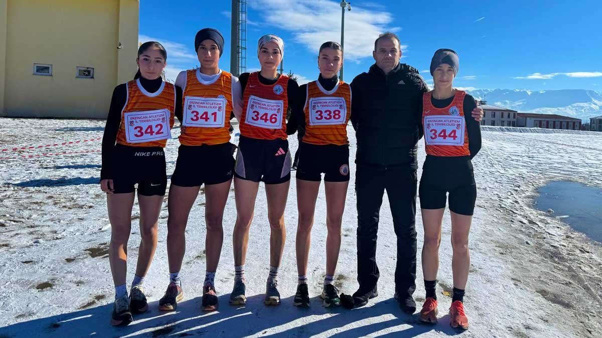 Ağrı Spor Lisesi kros takımı, bölge ikinciliğiyle Türkiye Şampiyonası biletini aldı