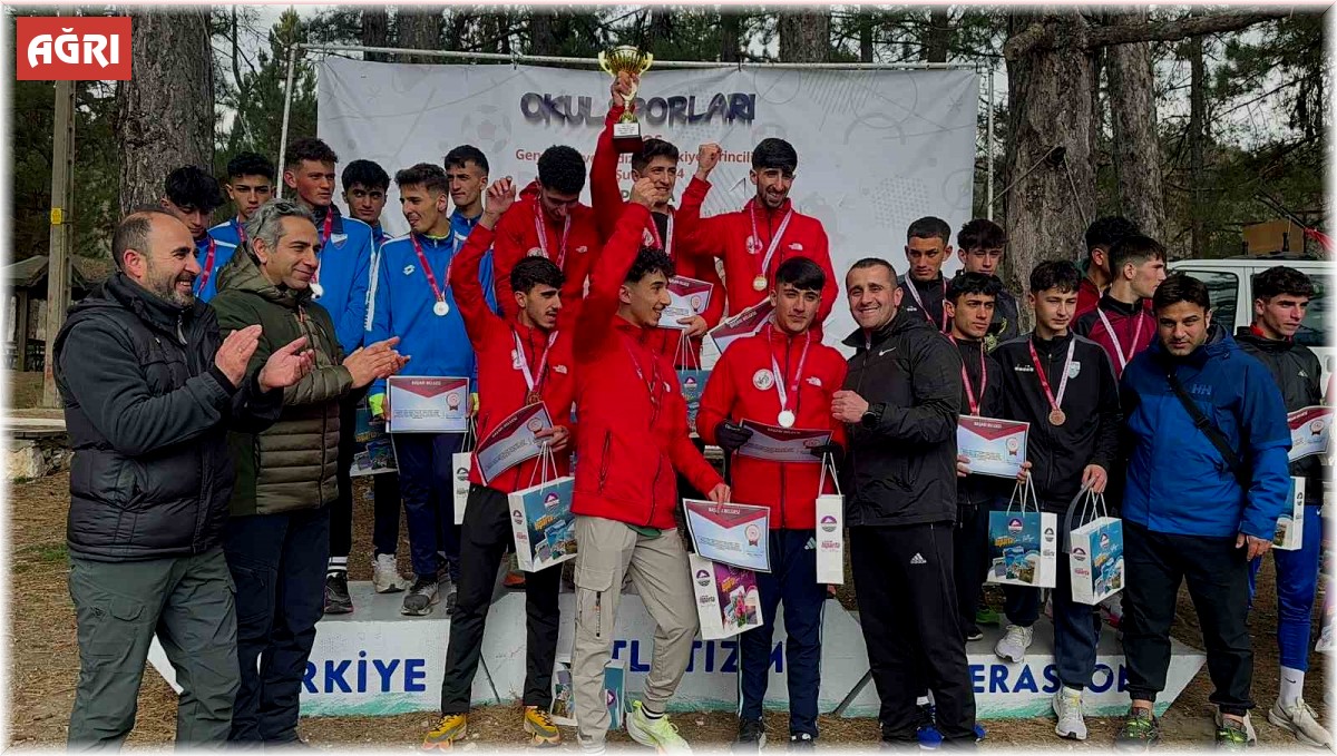 Ağrı Spor Lisesi, Okullar Kros Türkiye Şampiyonu oldu