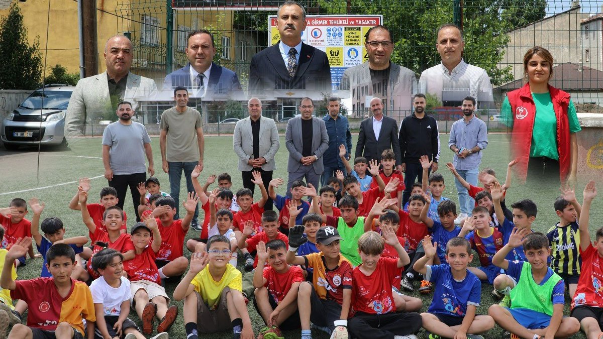 Ağrı Valiliğinin "7'den 70'e Zirveye" Planı: Spor Okullarında 9 Bin 486 Öğrenciye Ulaşıldı