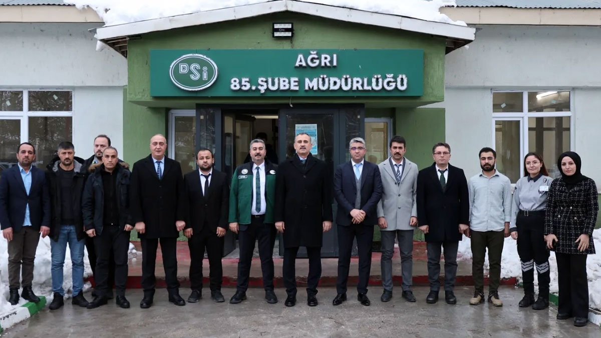 Ağrı Valisi Bozkurt, DSİ 85. Şube Müdürlüğünde incelemelerde bulundu