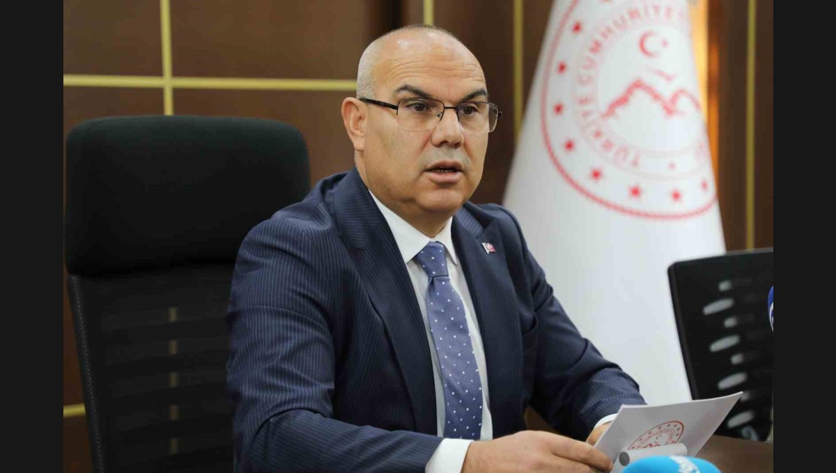 Ağrı Valisi Koç: "Devletimiz, milletimizin huzuru için her zaman güçlü ve kararlıdır"