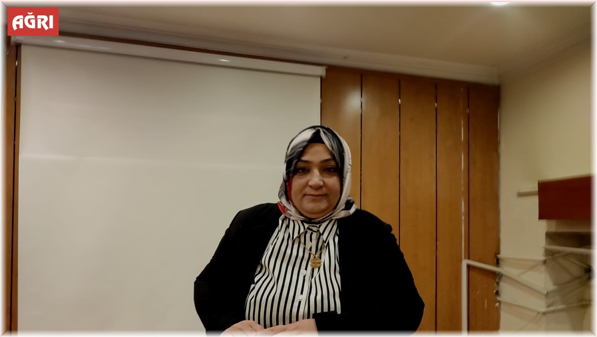 Ağrı’da 6 çocuk annesi İlknur Taştan, mahallesinin ilk kadın muhtarı olmak için aday oldu