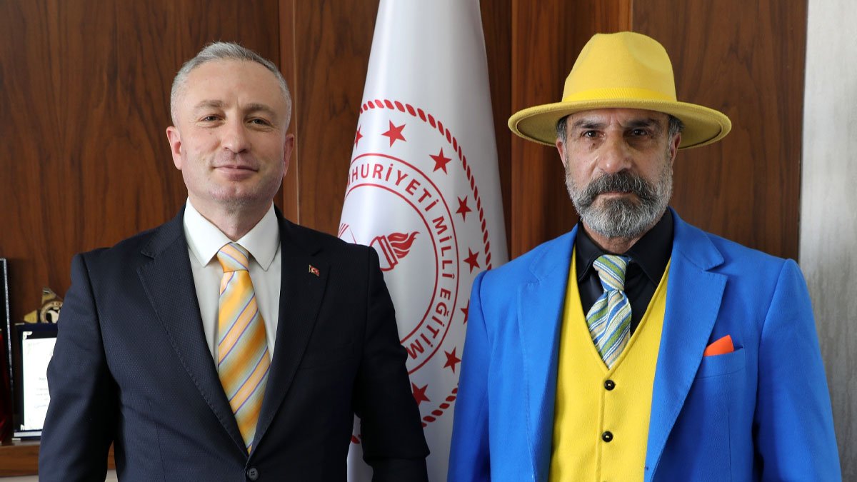 Ağrı’da dikkat çeken buluşma: Hasan Kökrek, kentin tanınan ismi Murat Kalender’i ağırladı